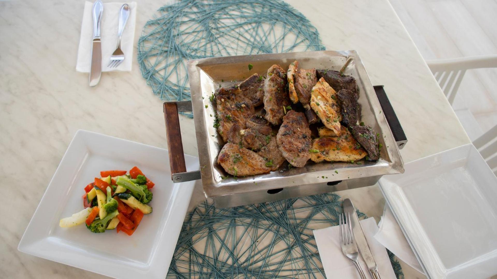 Hotel Capriccio Mare Y Restaurante Пунта-Кана Экстерьер фото